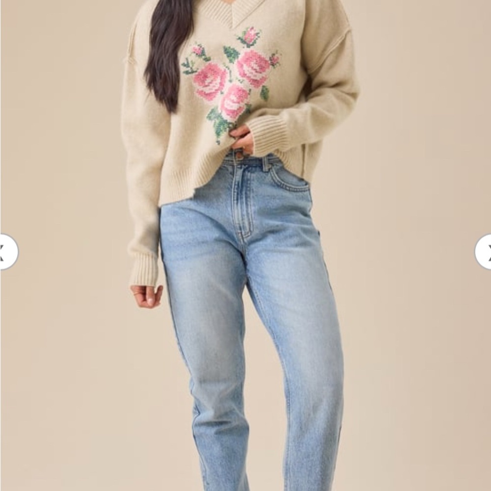 NWT Altard State Floral Embroidered Needle Point Cream Sweater size S - Picture 3 of 7